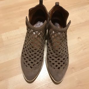 Women's Brown Suede Ankle Boots